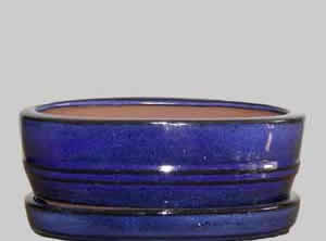 Pot oval bleu avec soucoupe